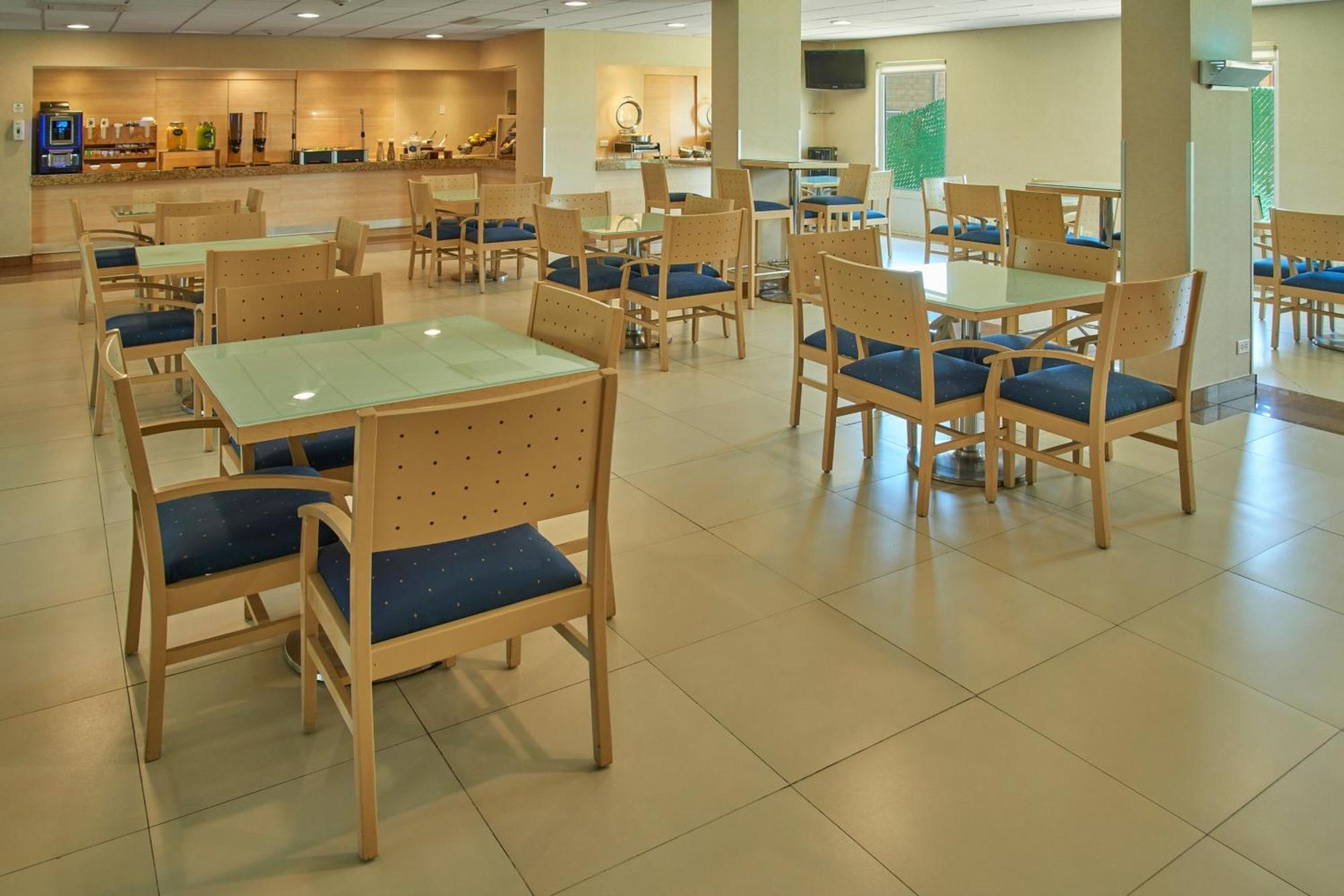 City Express By Marriott Tepoztlán מראה חיצוני תמונה