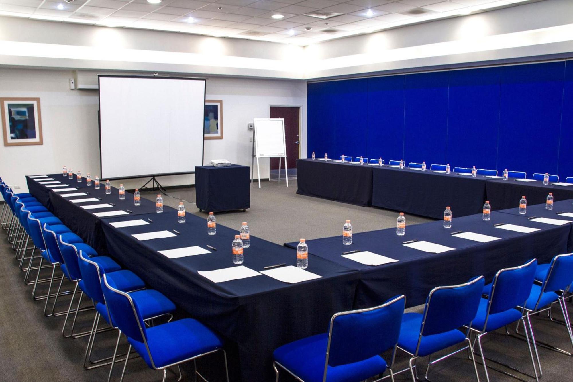 City Express By Marriott Tepoztlán מראה חיצוני תמונה